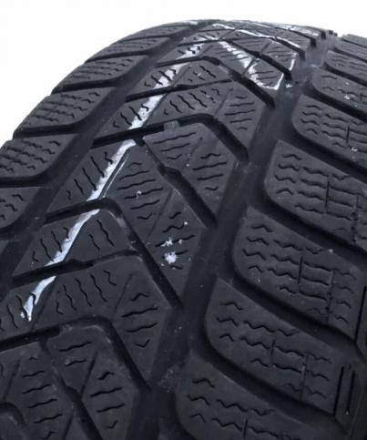 Pirelli Winter Sottozero 3 215/55 R18