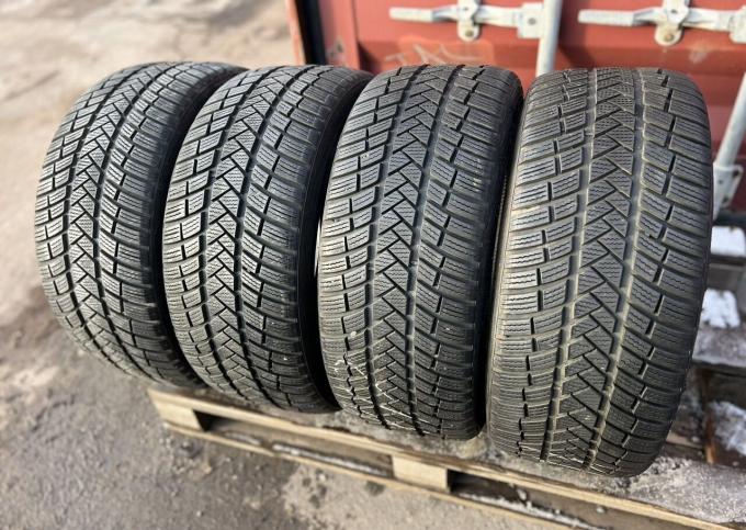 Vredestein Wintrac Pro 205/40 R18