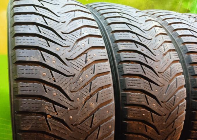 Kumho WinterCraft SUV Ice WS31 225/60 R17