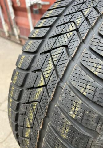 Pirelli Winter Sottozero 3 245/40 R19