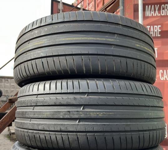 Michelin Pilot Sport 4 SUV 275/50 R21