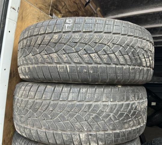 Goodyear UltraGrip Performance 235/55 R17