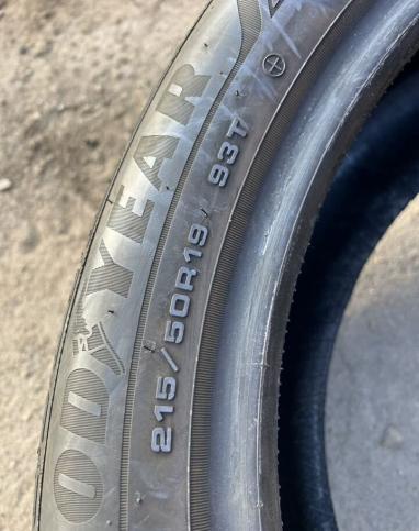 Goodyear EfficientGrip Performance 215/50 R19