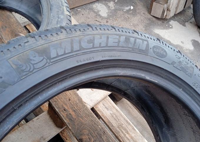 Michelin Pilot Alpin 4 215/45 R18