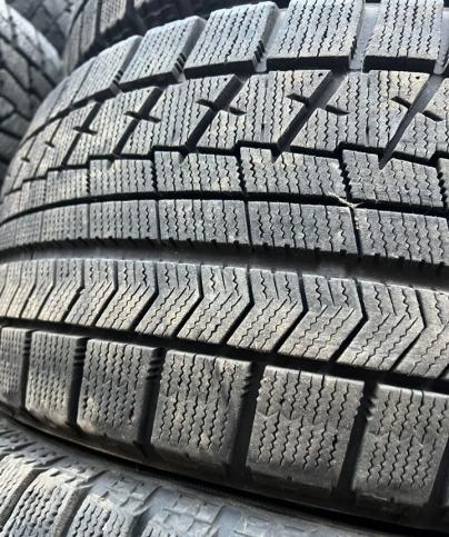 Bridgestone Blizzak VRX 225/50 R17