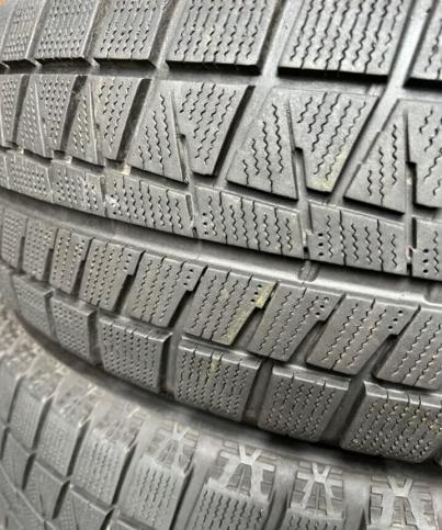 Bridgestone Ice Partner 2 215/65 R16