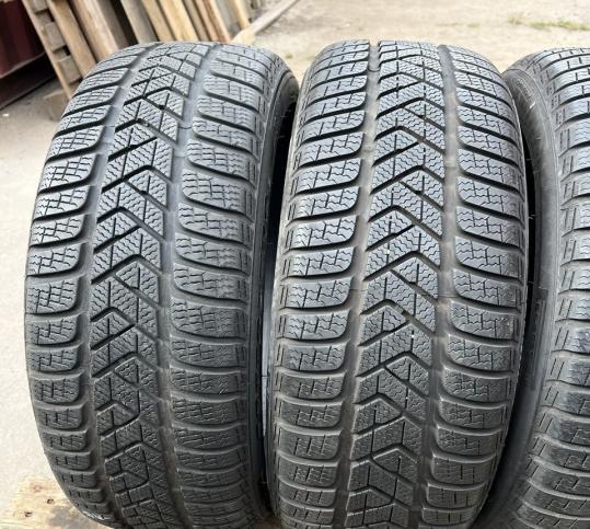 Pirelli Winter Sottozero 3 225/45 R18