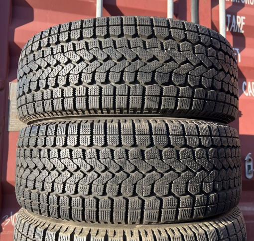 Yokohama Guardex F700S 205/55 R16