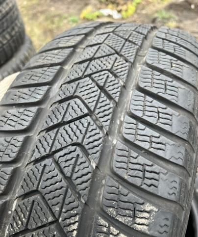 Pirelli Winter Sottozero 3 245/45 R18