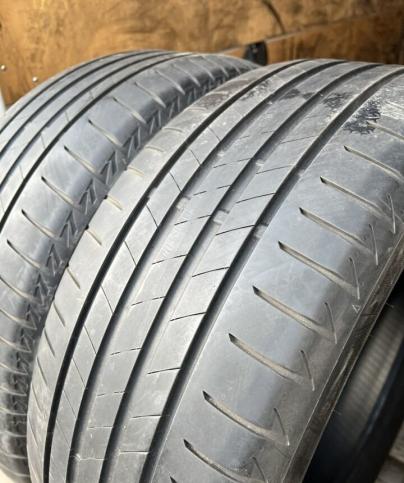 Bridgestone Turanza T005 225/55 R17