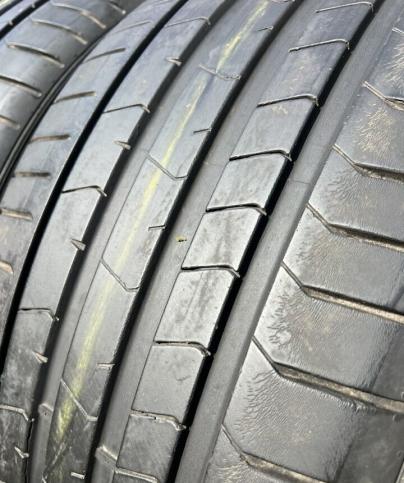 Pirelli P Zero PZ4 275/40 R21