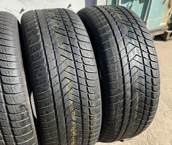 Pirelli Scorpion Winter 275/50 R21