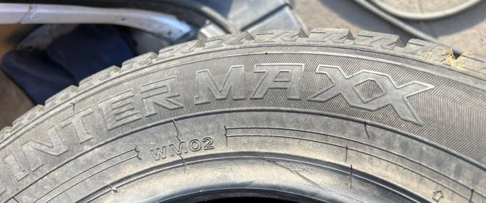 Dunlop Winter Maxx WM02 185/65 R15