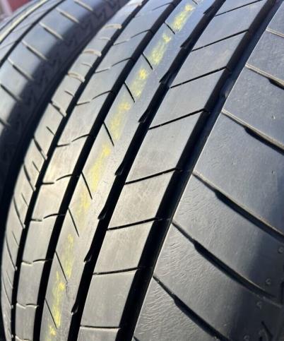 Bridgestone Turanza T005 245/45 R20