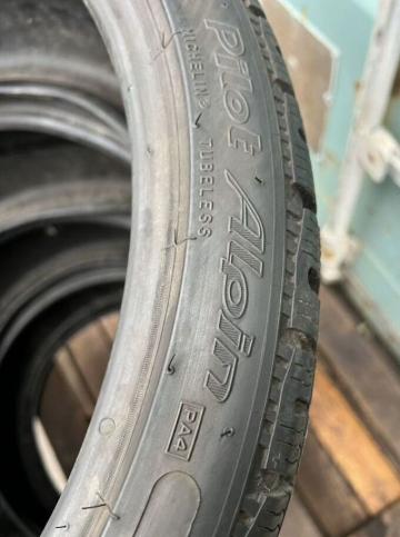 Michelin Pilot Alpin PA4 235/35 R20