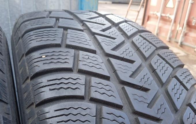 Michelin Latitude Alpin 235/60 R16