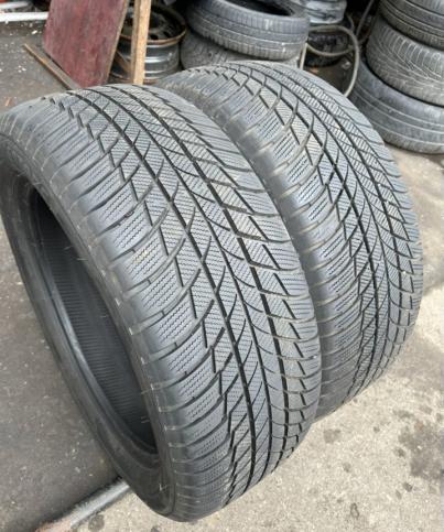 Bridgestone Blizzak LM-001 245/50 R19