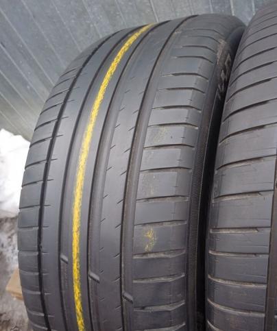 Michelin Pilot Sport 4 SUV 275/50 R21