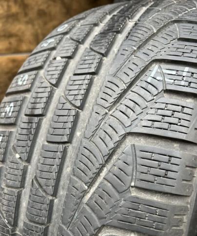 Pirelli Winter Sottozero 240 Serie II 235/40 R19