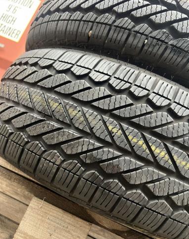 Bridgestone WeatherForce 215/55 R17