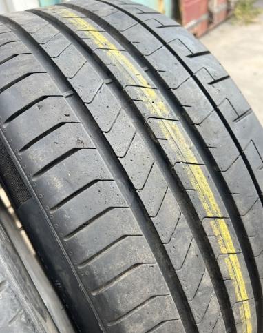 Pirelli P Zero PZ4 255/35 R19