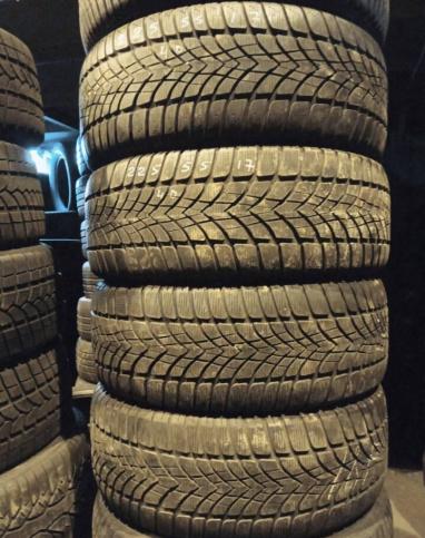 Dunlop SP Winter Sport 4D ROF 225/55 R17