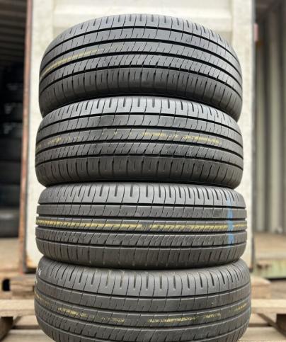 Dunlop Enasave EC204 215/60 R16