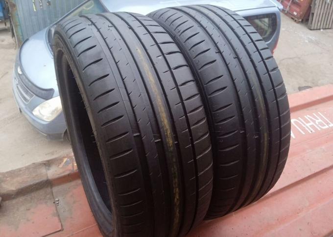 Michelin Pilot Sport 4 225/45 R17