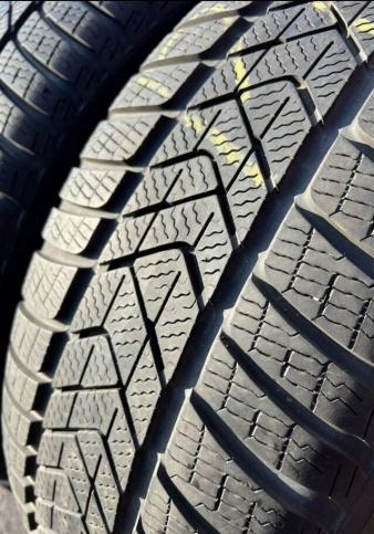 Pirelli Winter Sottozero 3 245/50 R19