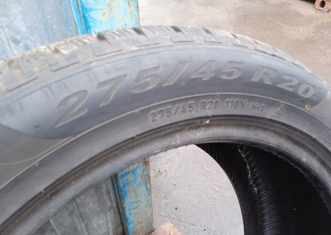 Pirelli Scorpion Winter 275/45 R20