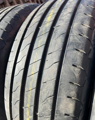 Goodyear EfficientGrip 2 SUV 275/60 R20