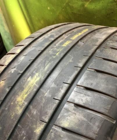 Michelin Pilot Sport 4 275/50 R21