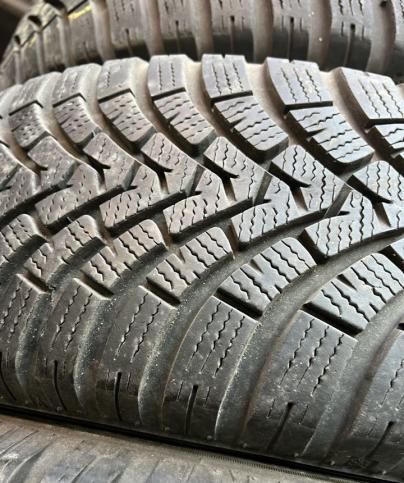 Falken Eurowinter HS01 215/65 R16