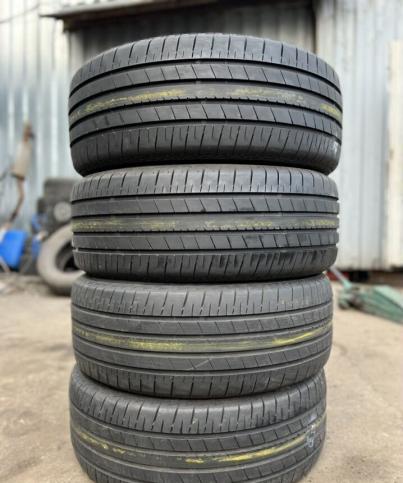 Bridgestone Turanza T005A 225/55 R17