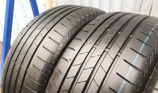 Bridgestone Turanza T005 225/65 R17