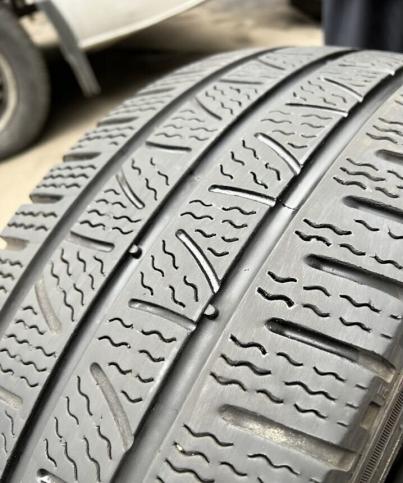 Pirelli Carrier Winter 235/65 R16C