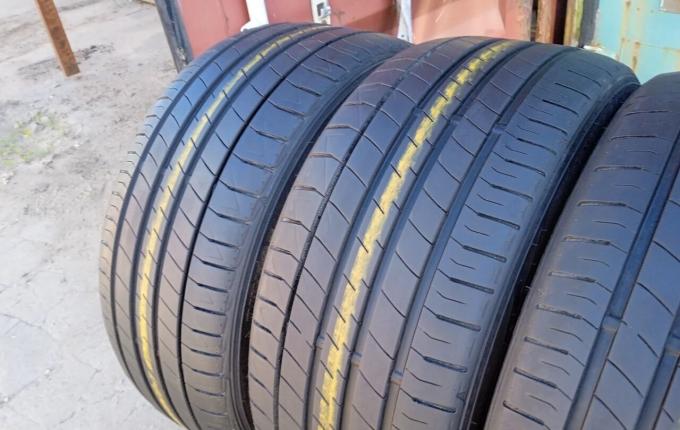 Dunlop SP Sport LM705 245/40 R18