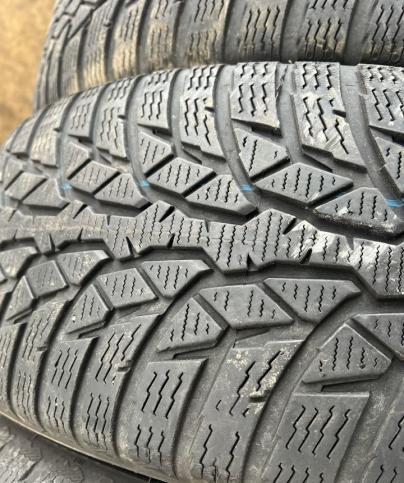 Nokian Tyres WR D4 215/65 R16