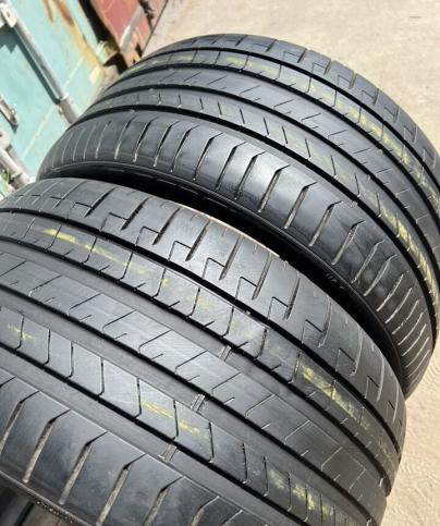 Pirelli P Zero PZ4 285/30 R21