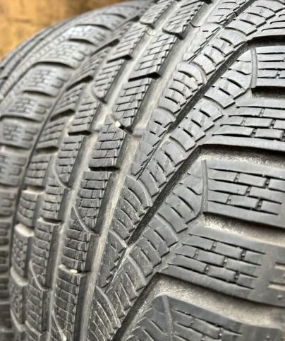 Pirelli Winter Sottozero 240 Serie II 235/40 R19