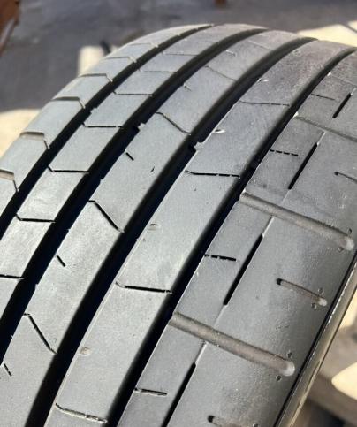 Pirelli P Zero PZ4 235/35 R19