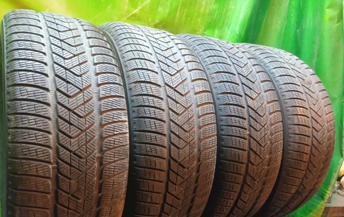 Pirelli Scorpion Winter 255/60 R18