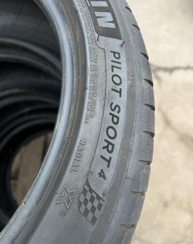 Michelin Pilot Sport 4 225/45 R17