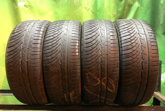 Michelin Pilot Alpin PA4 245/45 R19