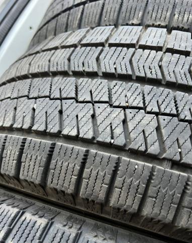 Bridgestone Blizzak VRX2 205/55 R16