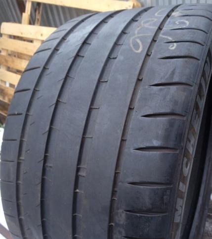 Michelin Pilot Sport 4 325/30 R21