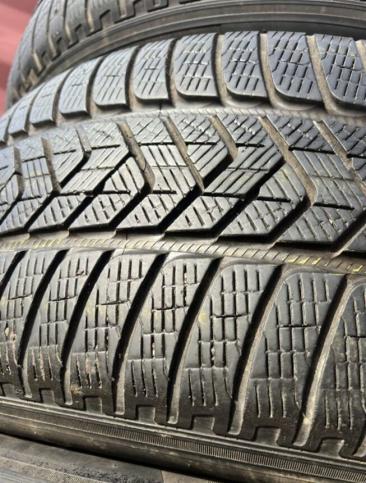 Pirelli Scorpion Winter 275/55 R19