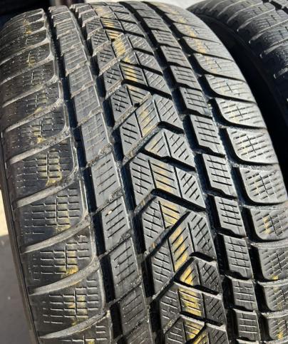 Pirelli Scorpion Winter 275/45 R21