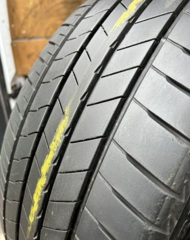 Bridgestone Turanza T005 245/45 R20