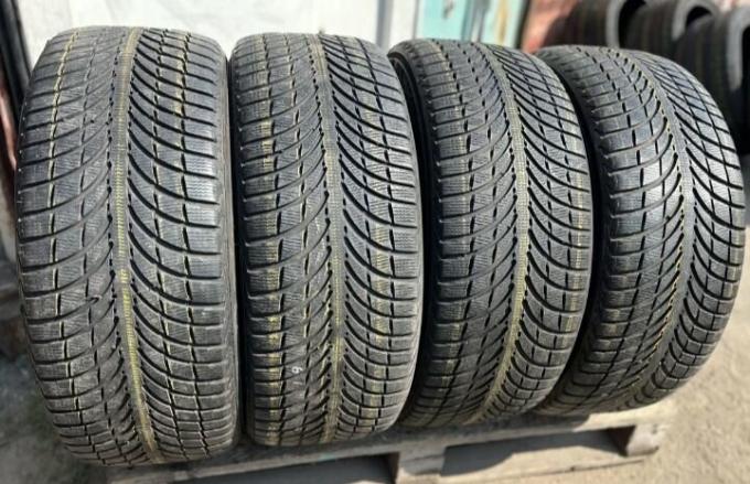 Michelin Latitude Alpin LA2 255/45 R20